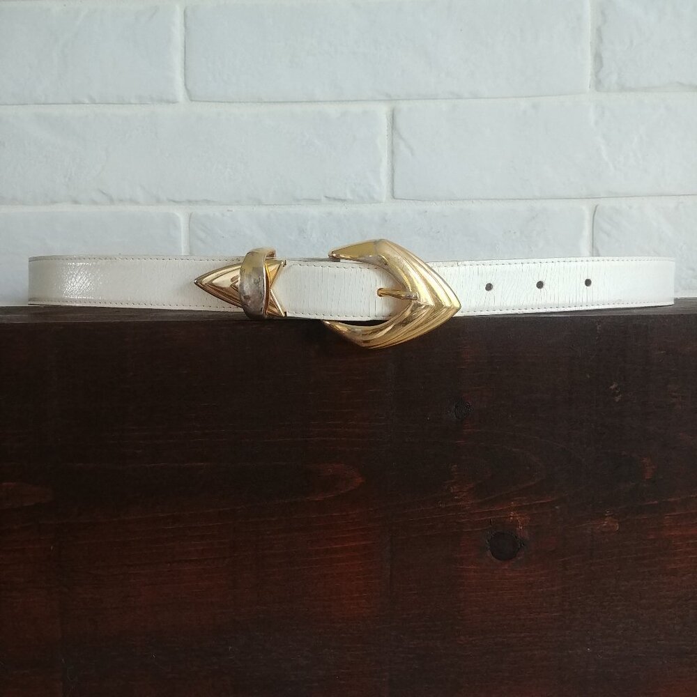 Vintage made in Canada white leather belt gold buckle and tip